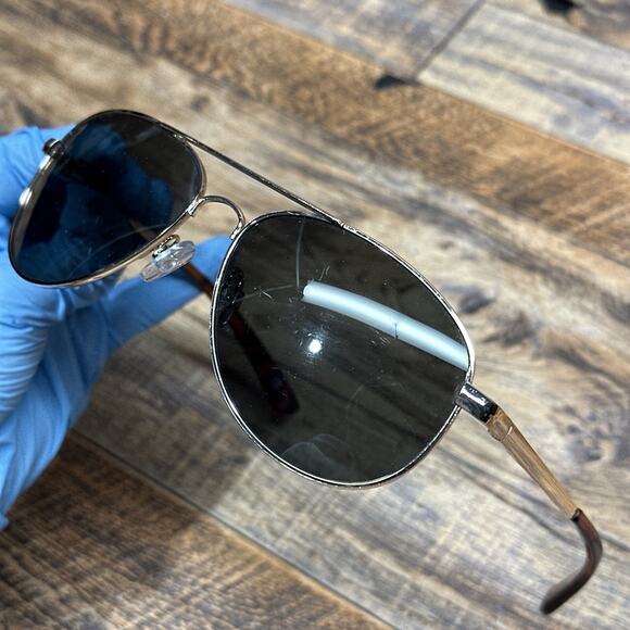 Foster Grant SR0923 Aviator Sunglasses Flyway GLD POL Polarized Cat.3 - Picture 3 of 6